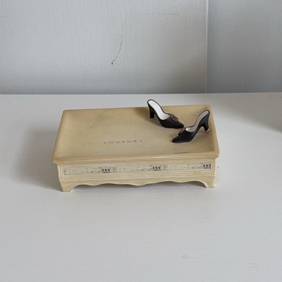 Vogue Paris SOAP DISH TRAY & TOOTHBRUSH HOLDER Hand Painted - Picture 5 of 11